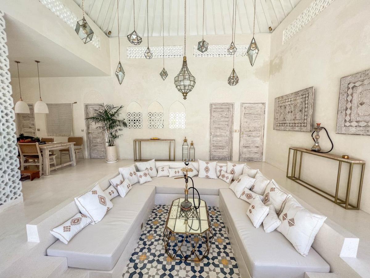 Villa Casa Blanca Canggu Esterno foto